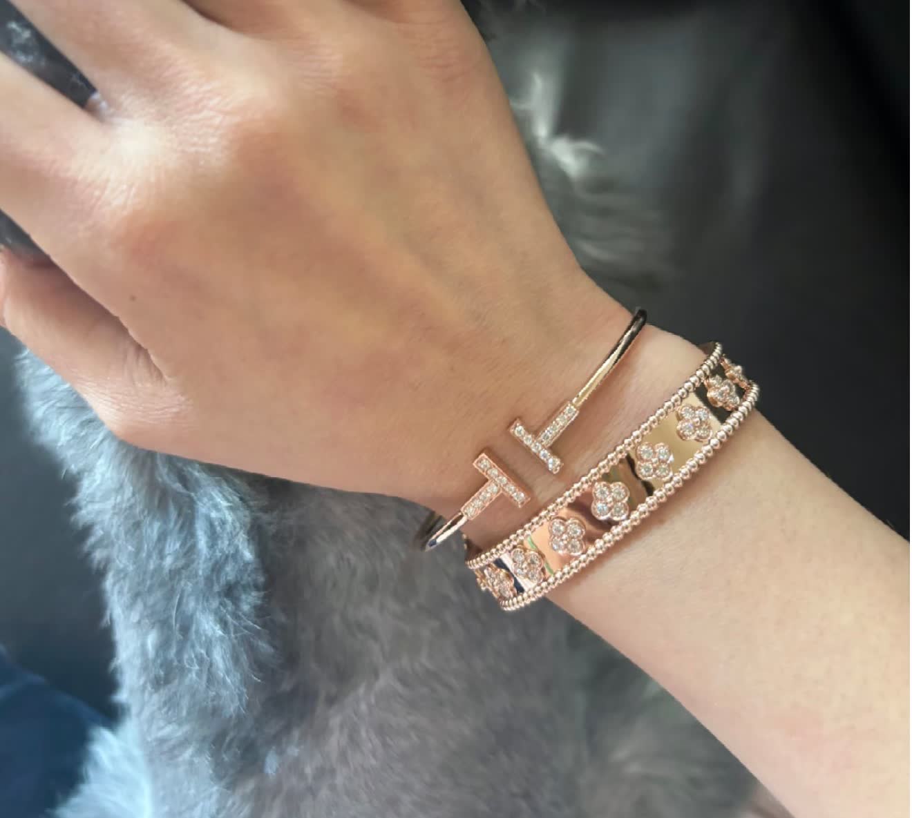 Van Cleef & Arpels Vintage Alhambra Gold Bangle Bracelet